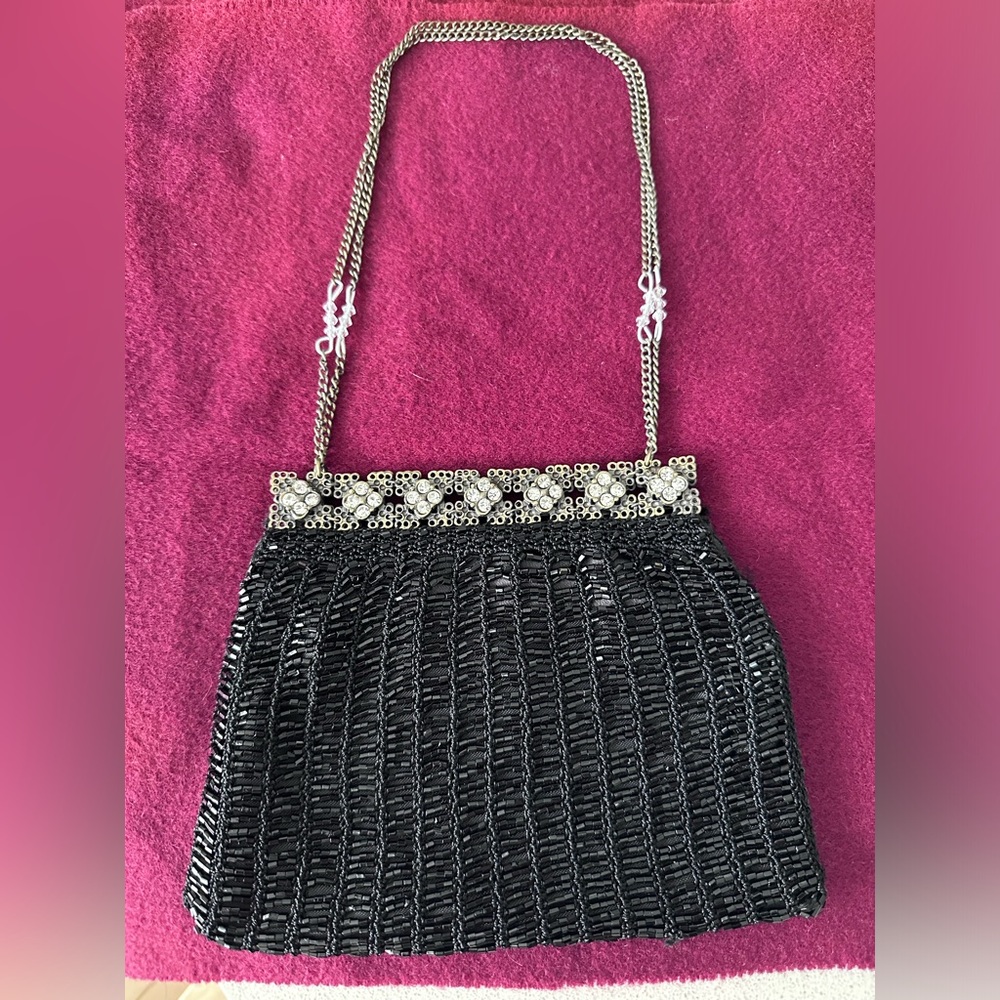 Vintage magnetic evening purse Page D